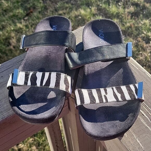 Vionic Jura zebra print sandal size 10 - Picture 2 of 7
